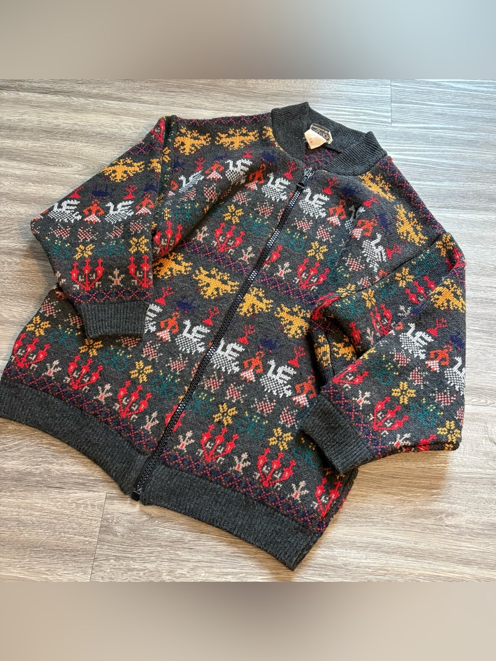 Vintage 80s 'Tradition Sears' Abstract Grey knit Cardigan Sweater Large